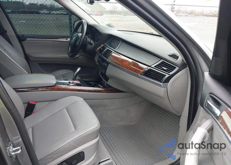 2008 BMW X5 3.0Si z USA, uszkodzony, nr VIN 5UXFE43538L001775